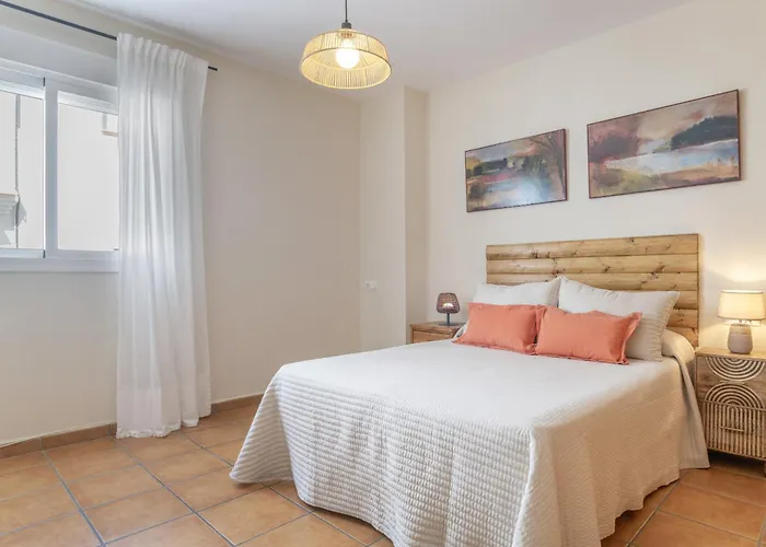 Luz - Solo Familias * Conil De La Frontera